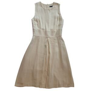 LYN DEVON Gazelle Off-White Sleeveless Inverted Pleat Texture Dress Size 8